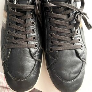 Dolce & Gabbana Metallic Black/Grey Leather Striped Lace Up Sneakers